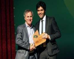 He received a Short Film Award Best Actor for his works as Bruno in a short movie Off Hour (2007).